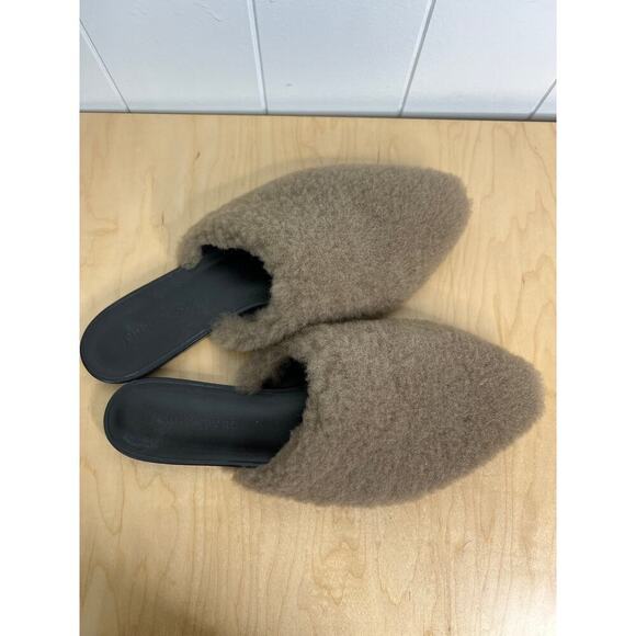 Jenni Kayne Shearling Mules in Taupe Size 40 - Picture 3 of 8